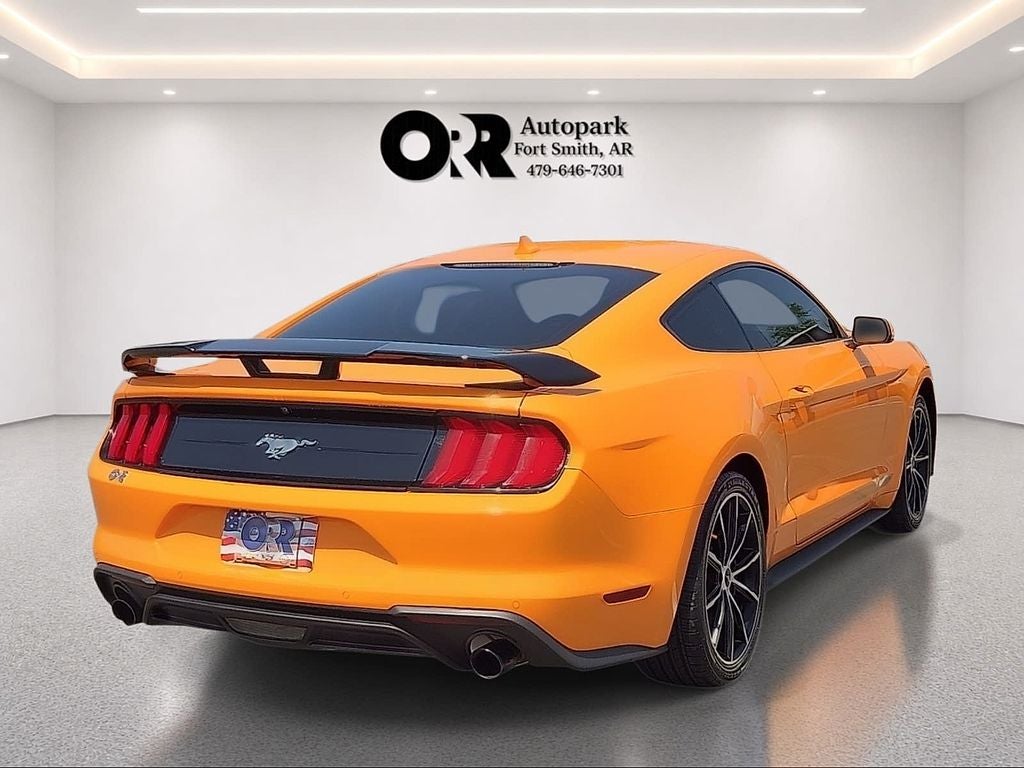 2021 Ford Mustang EcoBoost