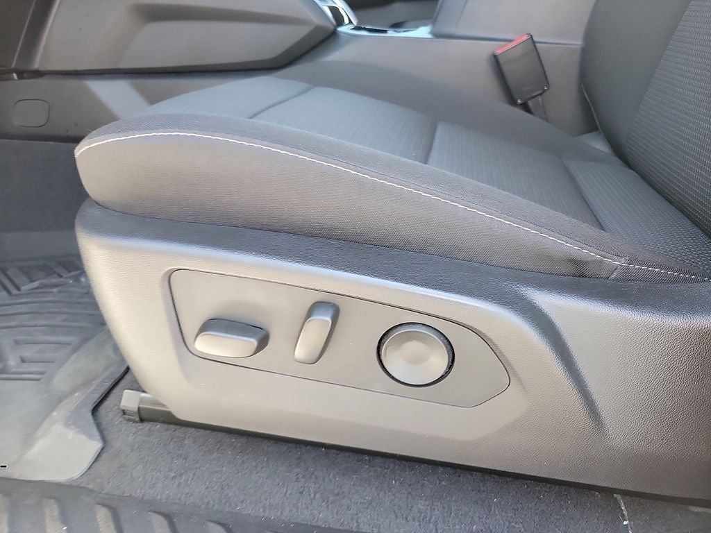 2025 Chevrolet Colorado LT