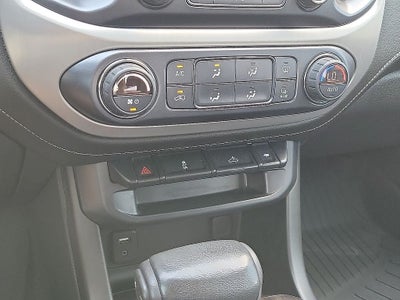 2017 GMC Canyon SLE1
