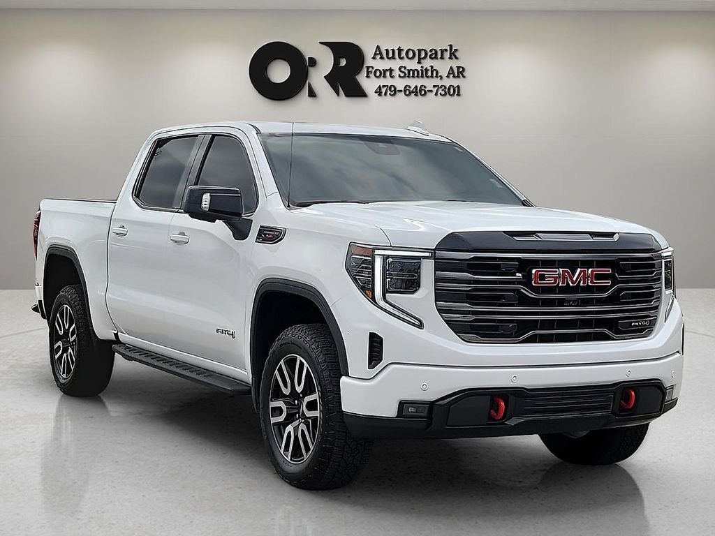 2025 GMC Sierra 1500 AT4