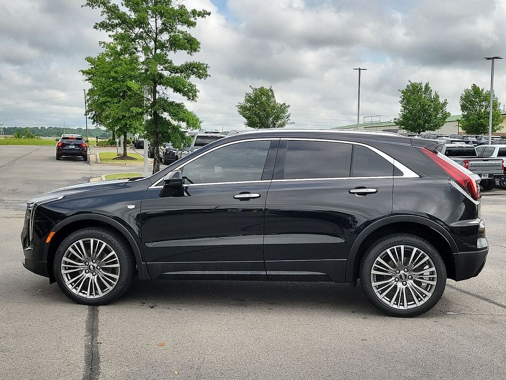2024 Cadillac XT4 Premium Luxury