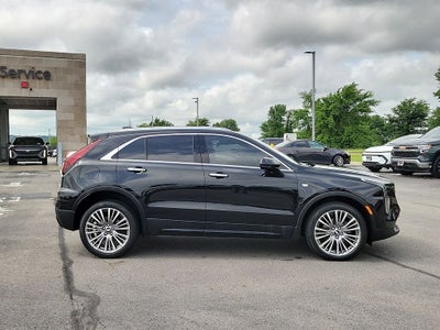 2024 Cadillac XT4 Premium Luxury