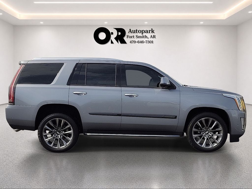 2020 Cadillac Escalade Luxury