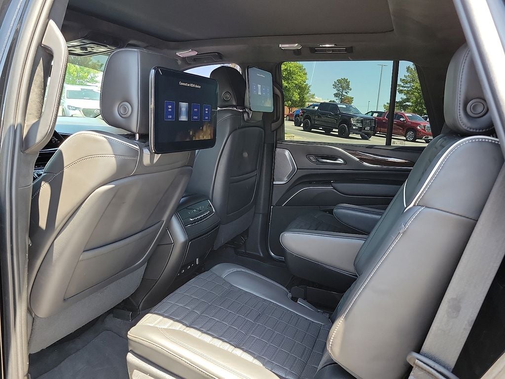 2022 Cadillac Escalade Sport Platinum