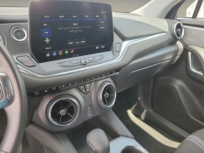 2025 Chevrolet Blazer LT