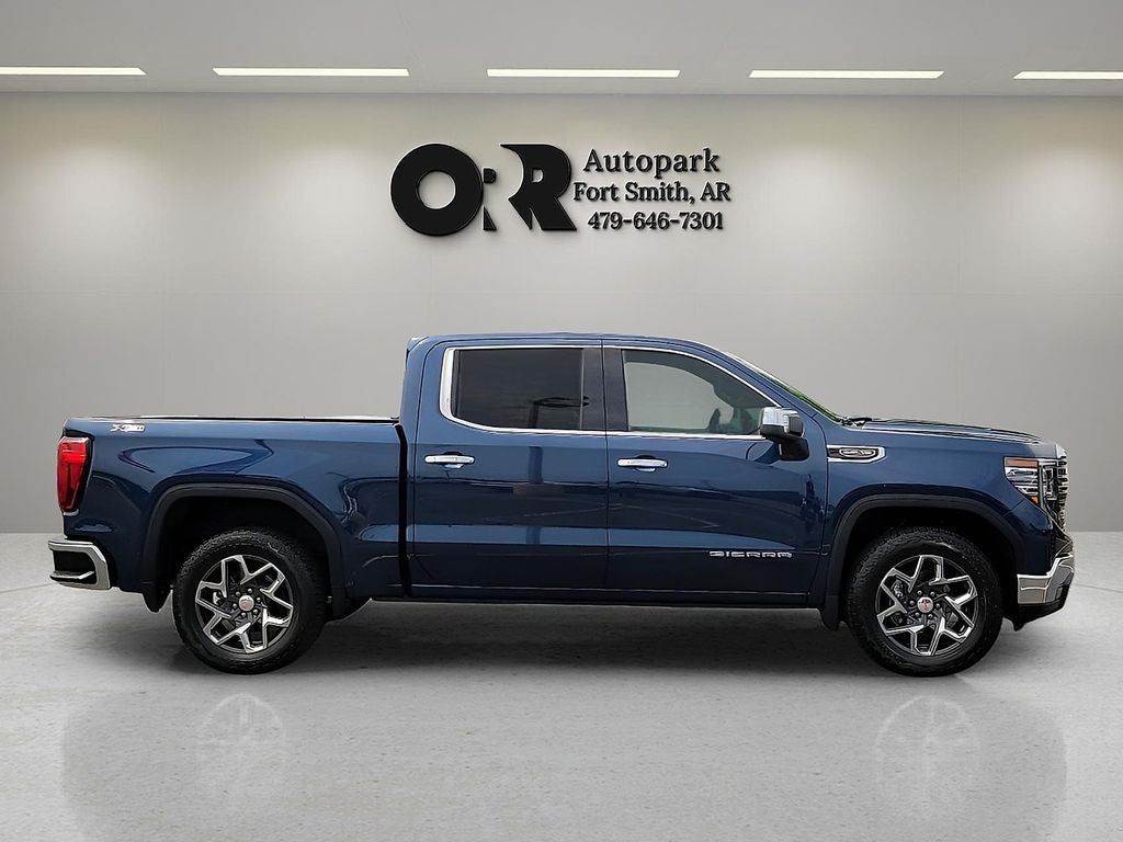 2023 GMC Sierra 1500 SLT