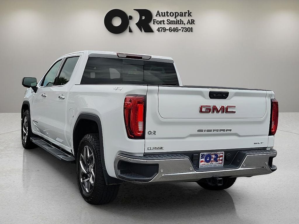 2022 GMC Sierra 1500 SLT