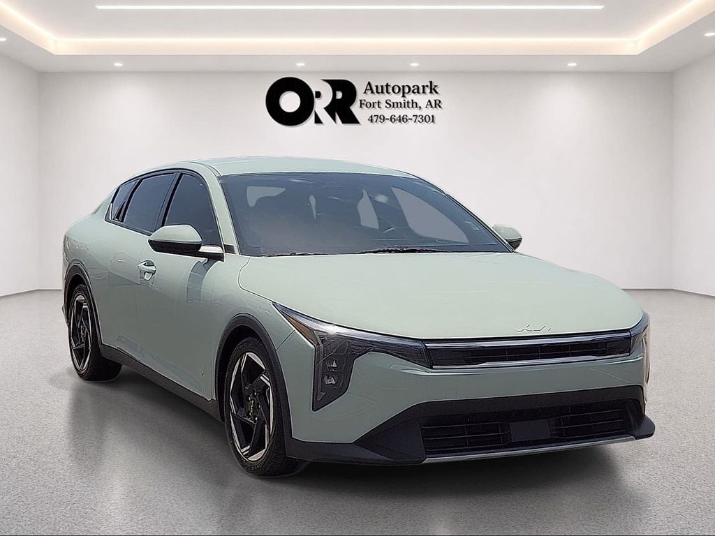 2025 Kia K4 EX