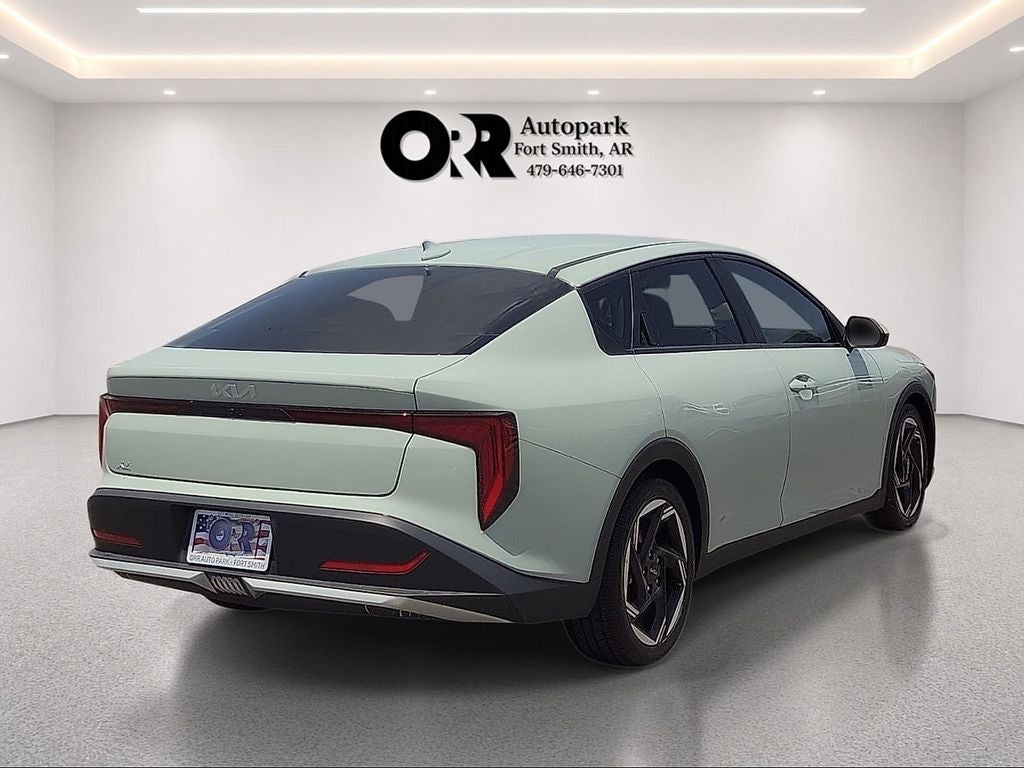 2025 Kia K4 EX