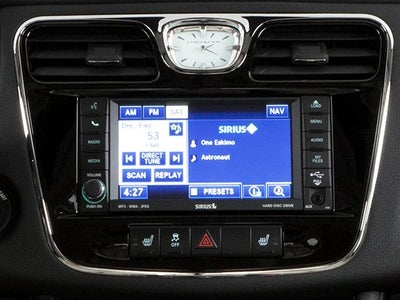 2014 Chrysler 200 4dr Sdn LX