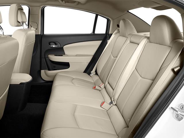 2014 Chrysler 200 4dr Sdn LX