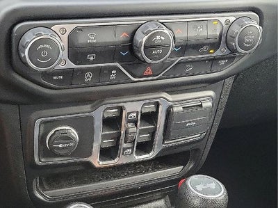 2020 Jeep Wrangler Unlimited Sahara 4x4