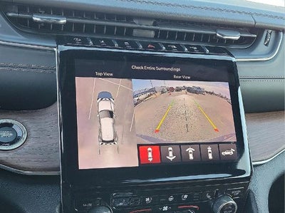 2022 Jeep Grand Cherokee Summit 4x2