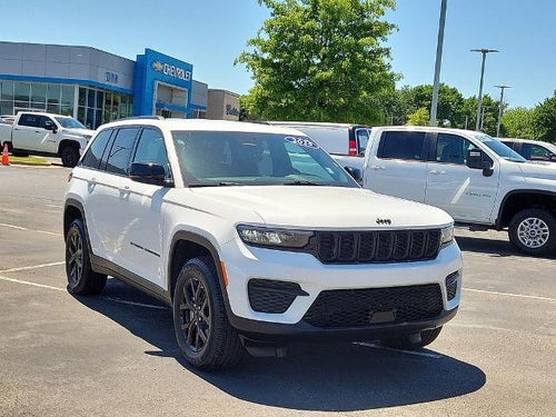 2025 Jeep Grand Cherokee Altitude 4x4