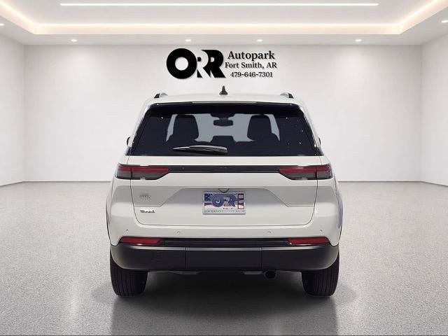 2025 Jeep Grand Cherokee Altitude 4x4