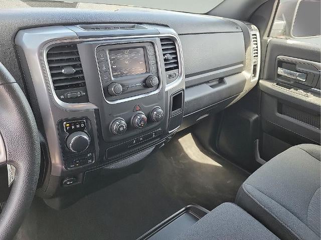 2024 RAM 1500 Classic Warlock 4x4 Crew Cab 5'7" Box