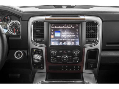 2018 RAM 1500 Laramie 4x4 Crew Cab 5'7" Box