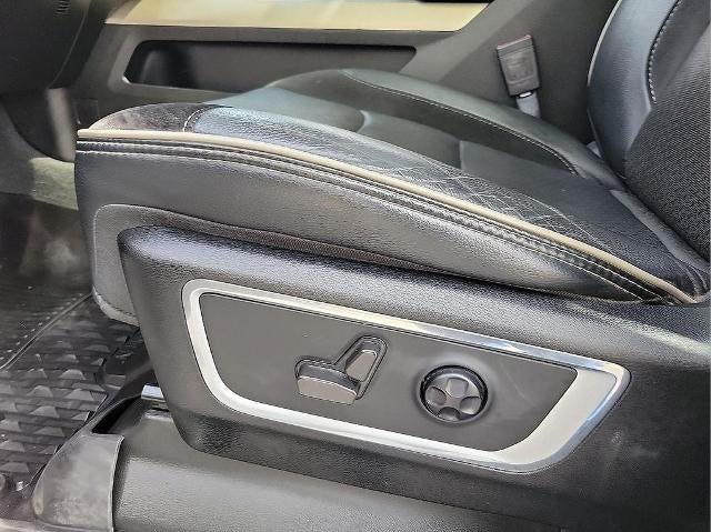 2021 RAM 1500 Laramie 4x4 Crew Cab 5'7" Box