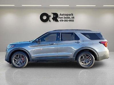 2025 Ford Explorer ST-Line 4WD