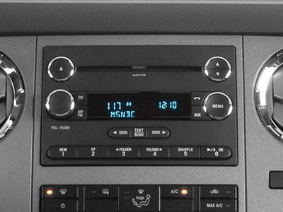 2014 Ford Super Duty F-250 SRW 4WD SuperCab 6-3/4 Ft Box XL