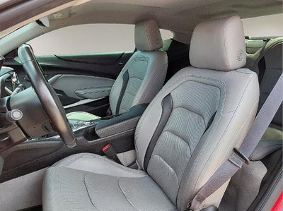 2017 Chevrolet Camaro 2dr Coupe 2LT