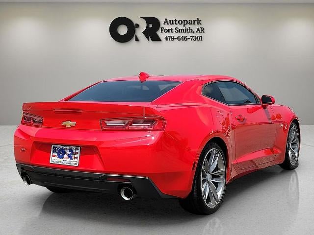 2017 Chevrolet Camaro 2dr Coupe 2LT