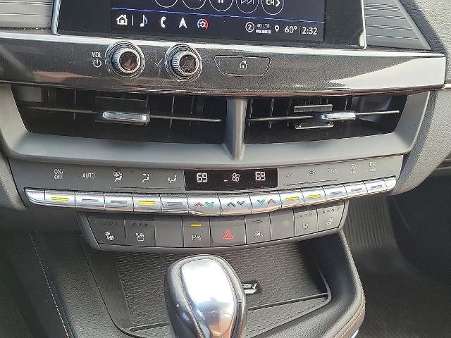 2023 Cadillac CT4 4dr Sdn Premium Luxury