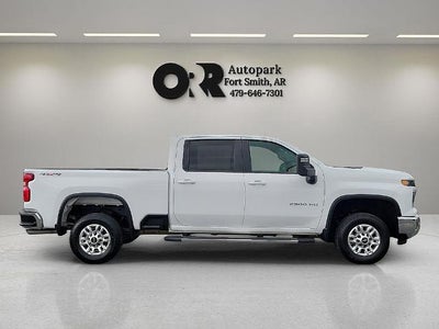 2025 Chevrolet Silverado 2500 HD Crew Cab Standard Box 4-Wheel Drive LT
