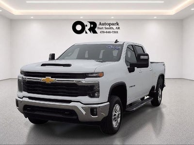 2025 Chevrolet Silverado 2500 HD Crew Cab Standard Box 4-Wheel Drive LT