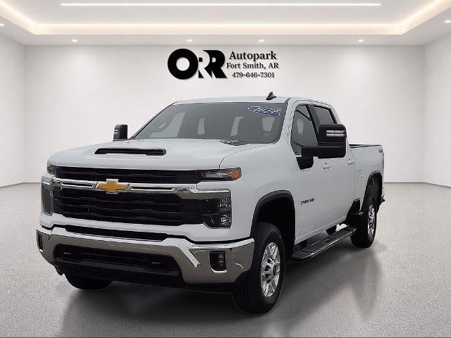 2025 Chevrolet Silverado 2500 HD Crew Cab Standard Box 4-Wheel Drive LT
