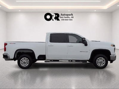 2025 Chevrolet Silverado 2500 HD Crew Cab Standard Box 4-Wheel Drive LT