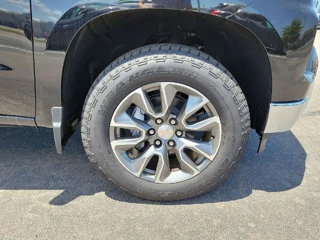 2024 Chevrolet Silverado 1500 Crew Cab Short Box 4-Wheel Drive LT 2FL