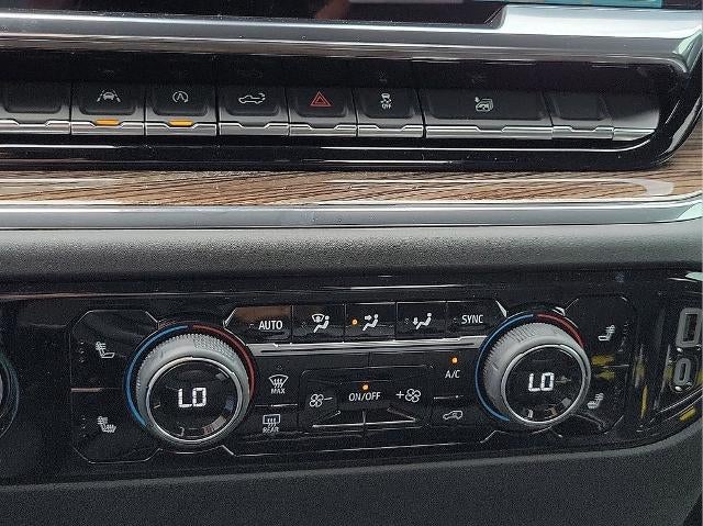 2024 Chevrolet Silverado 1500 Double Cab Standard Box 4-Wheel Drive LT 2FL