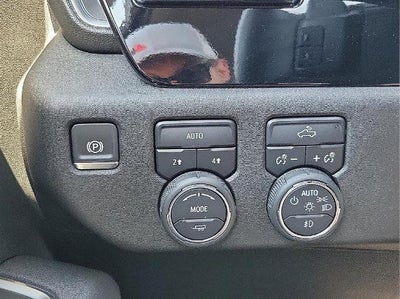 2025 Chevrolet Silverado 1500 Crew Cab Short Box 4-Wheel Drive RST