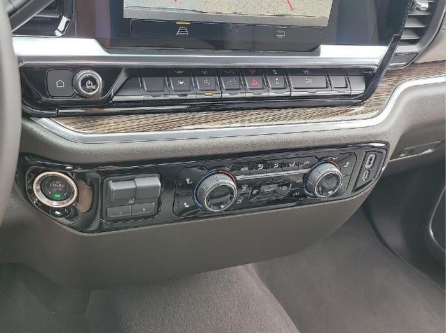 2026 Chevrolet Silverado 1500 Crew Cab Short Box 4-Wheel Drive RST