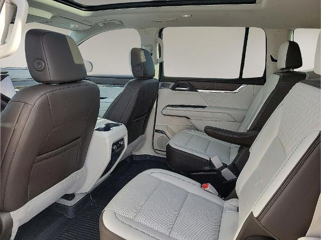 2024 GMC Acadia FWD Denali