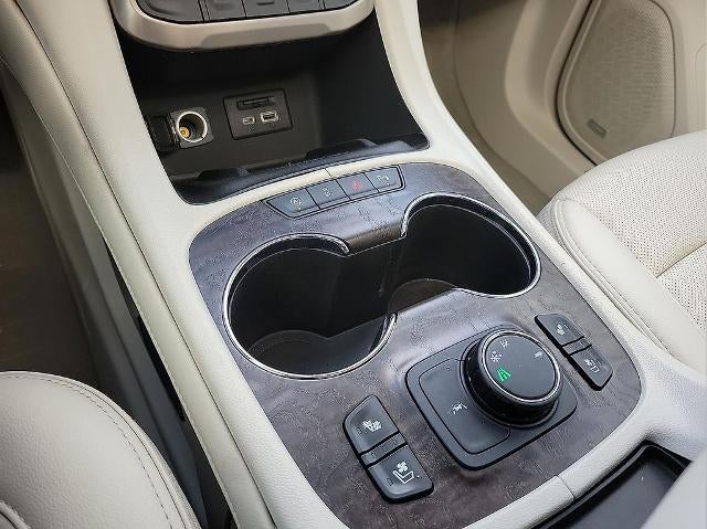 2022 GMC Acadia FWD Denali