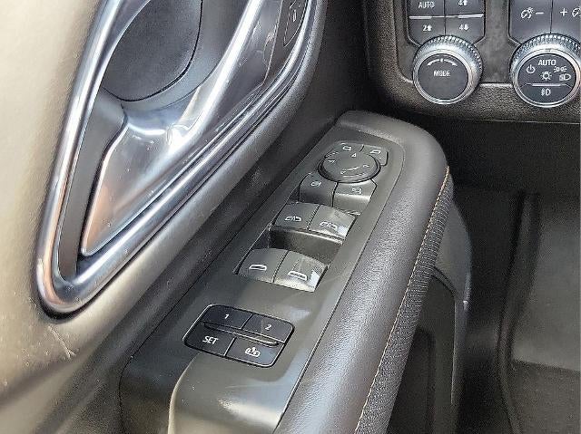 2023 GMC Yukon 4WD 4dr AT4