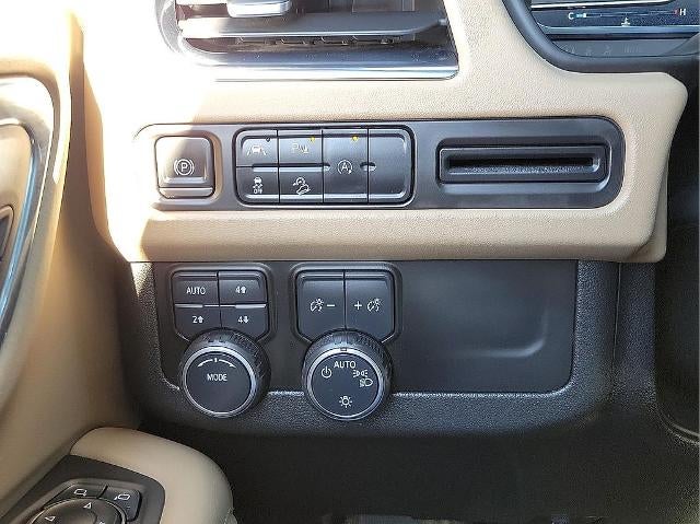 2023 Chevrolet Tahoe 4WD Premier