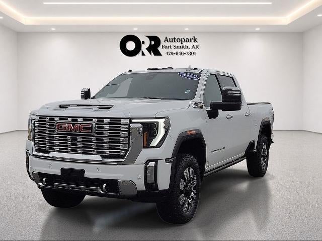 2024 GMC Sierra 2500 HD Crew Cab Standard Box 4-Wheel Drive Denali