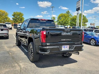 2026 GMC Sierra 2500 HD Crew Cab Standard Box 4-Wheel Drive Denali Ultimate