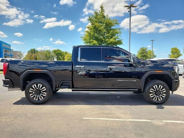 2026 GMC Sierra 2500 HD Crew Cab Standard Box 4-Wheel Drive Denali Ultimate