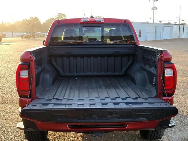 2024 GMC Canyon Crew Cab Short Box 4-Wheel Drive AT4