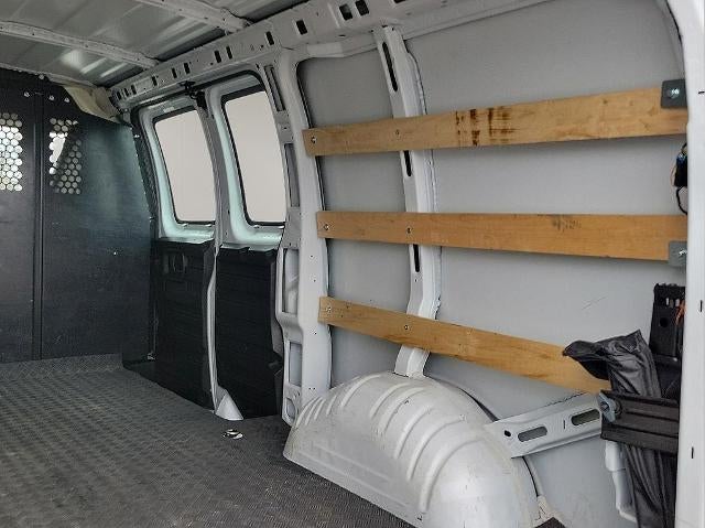 2024 GMC Savana Cargo Van 2500 Regular Wheelbase Rear-Wheel Drive