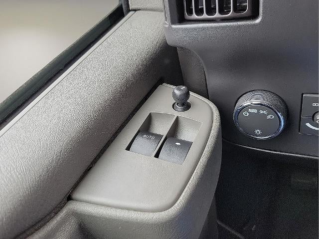 2024 GMC Savana Cargo Van 2500 Regular Wheelbase Rear-Wheel Drive