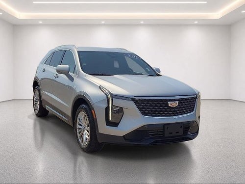 2025 Cadillac XT4 FWD 4dr Premium Luxury