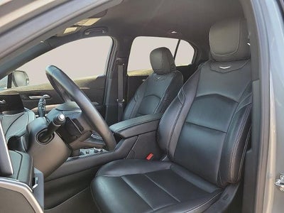 2025 Cadillac XT4 FWD 4dr Premium Luxury
