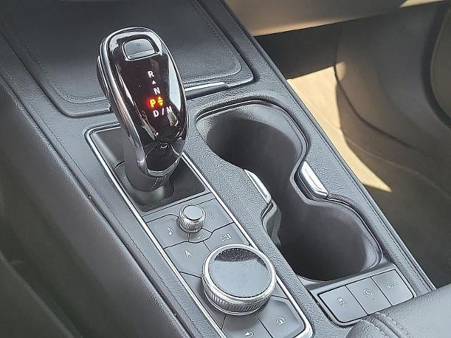 2025 Cadillac XT4 FWD 4dr Premium Luxury