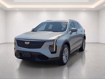 2025 Cadillac XT4 FWD 4dr Premium Luxury