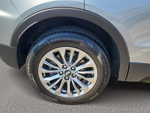2025 Cadillac XT4 FWD 4dr Premium Luxury